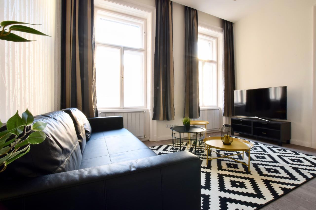 Standard Apartment By Hi5 - Dessewffy 39 Будапеща Екстериор снимка